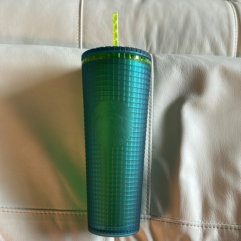 2022 Starbucks Cup